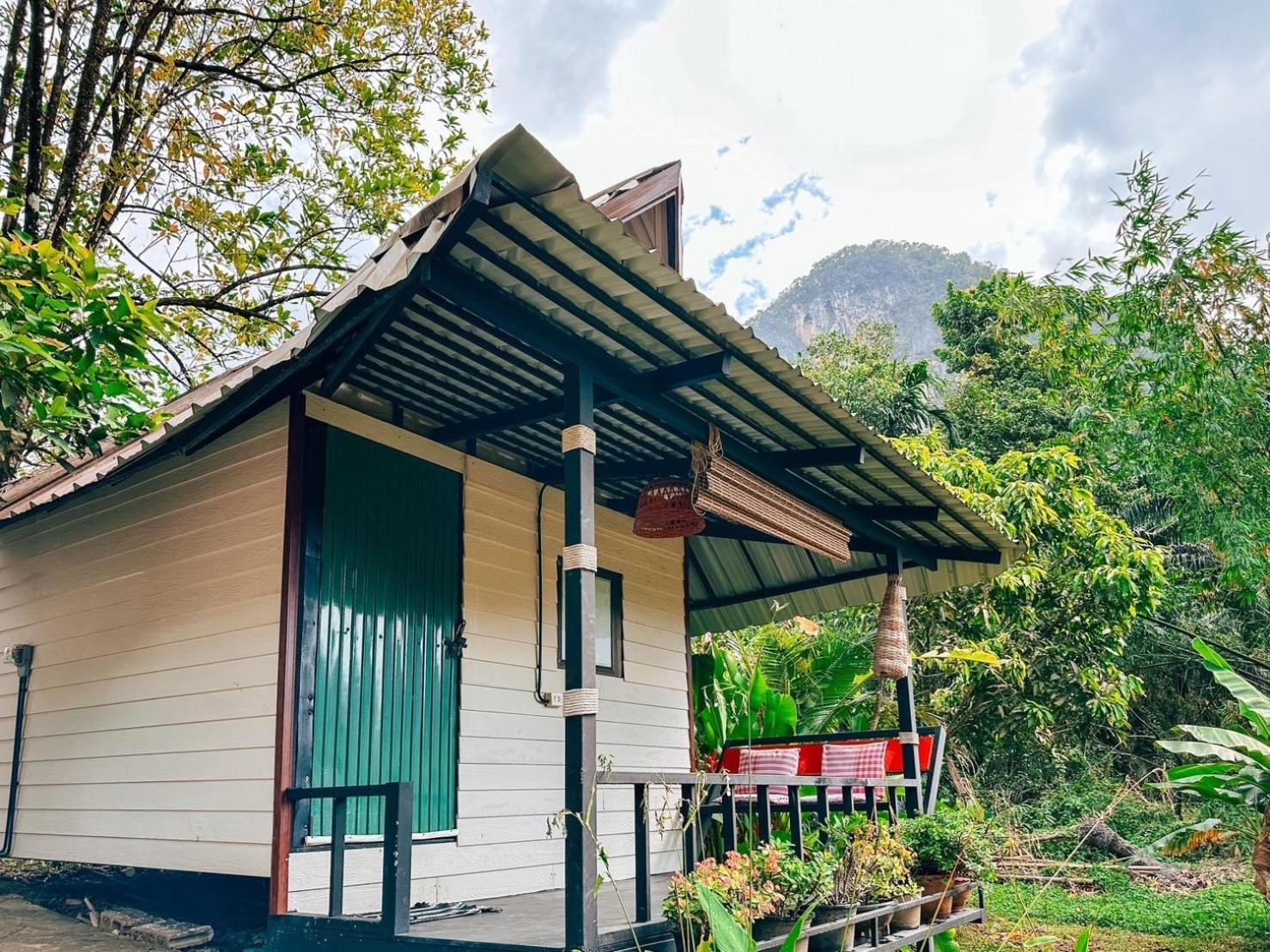 Baan Suanthip Homestay - Aoluek Natural Retreat Ao Luk Exterior foto